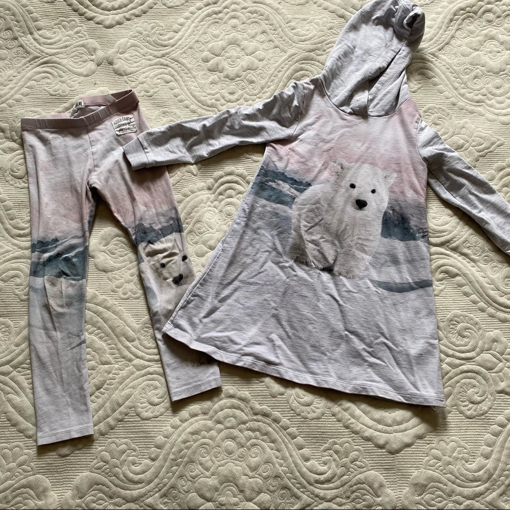 Girls H&M & WWF polar bear outfit